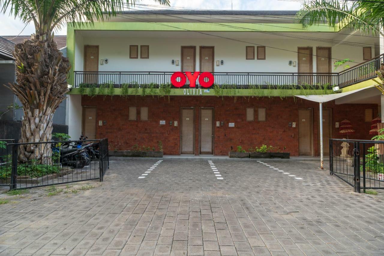 Oyo 697 Olivia Inn Denpasar Legian  Ngoại thất bức ảnh