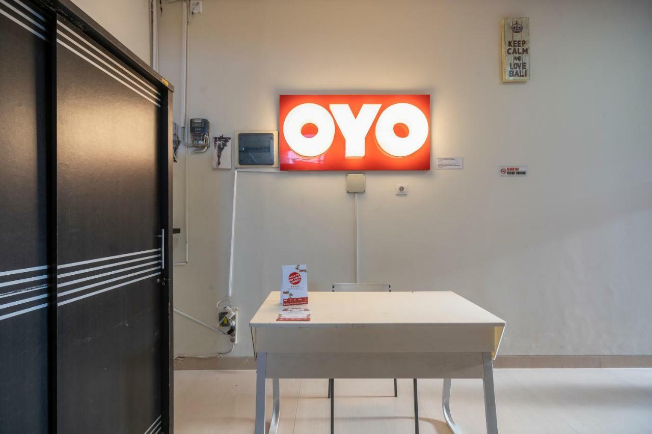 Oyo 697 Olivia Inn Denpasar Legian  Ngoại thất bức ảnh
