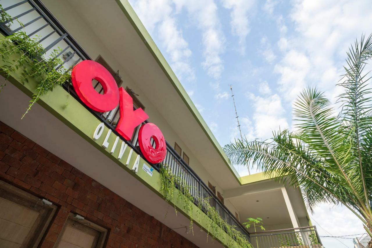 Oyo 697 Olivia Inn Denpasar Legian  Ngoại thất bức ảnh