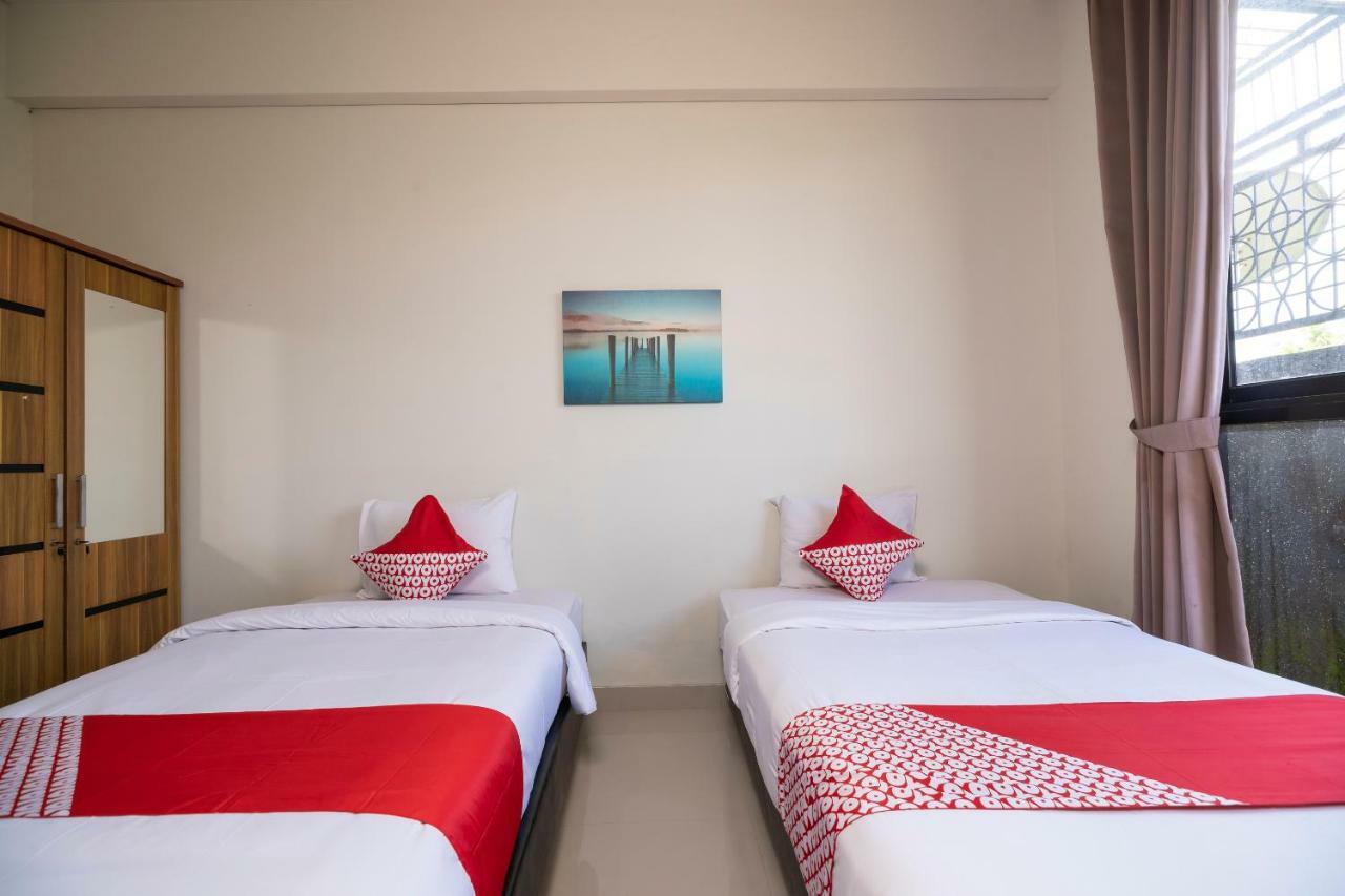 Oyo 697 Olivia Inn Denpasar Legian  Ngoại thất bức ảnh