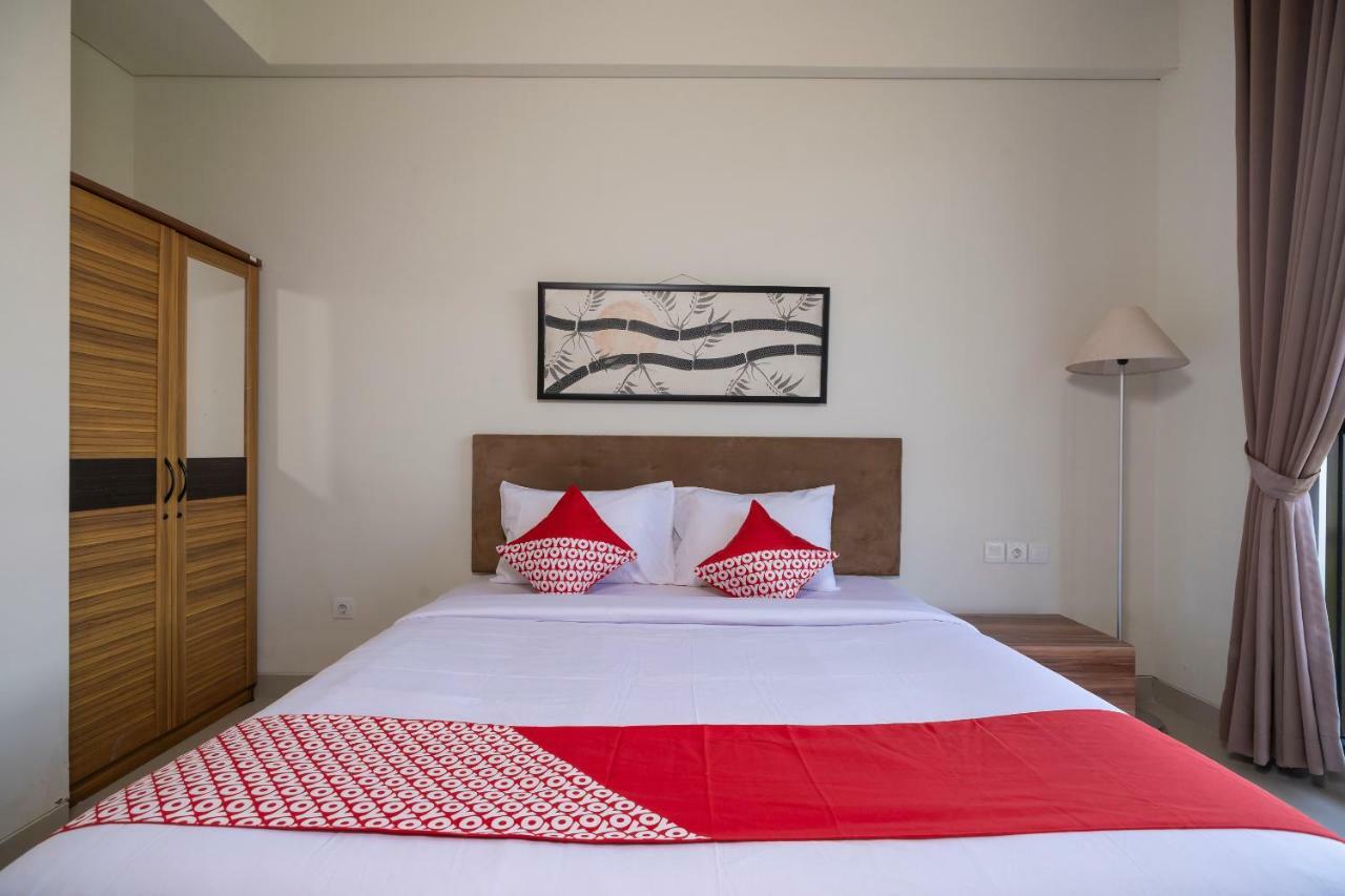 Oyo 697 Olivia Inn Denpasar Legian  Ngoại thất bức ảnh